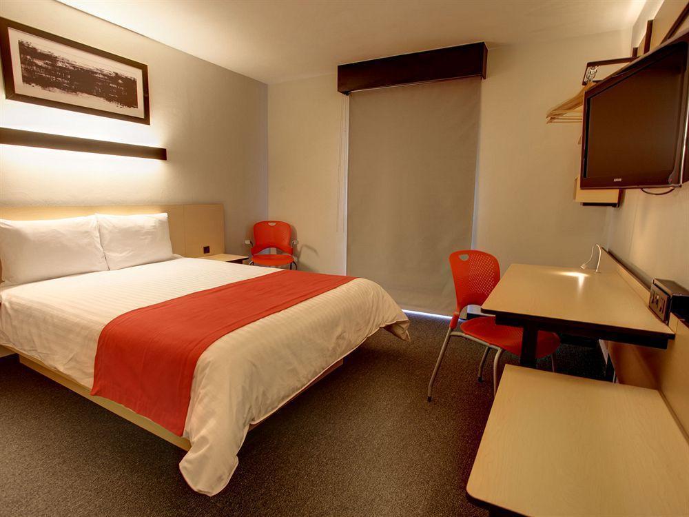 ซิตี้ เอ็กซ์เพรส ลา ปาซ Hotel ลาปาซ ภายนอก รูปภาพ